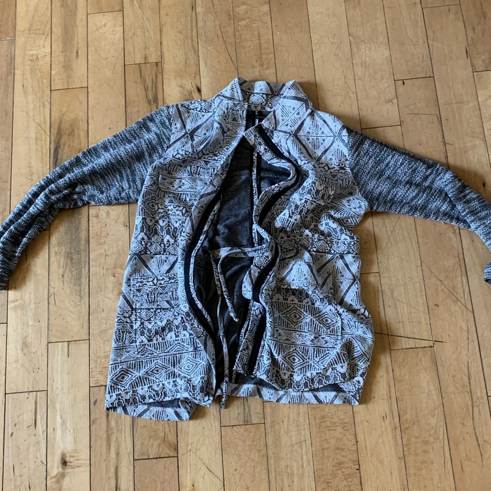 Patterned Sweater Jacket - image 1